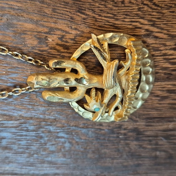 Rare Roadrunner Turquoise Eye Saguaro Cactus Gold Tone Pendant Necklace - Picture 5 of 13